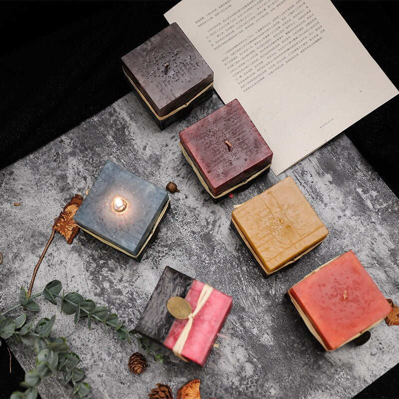 Nordic Light Luxury Retro square Aromatherapy Candle Romantic Proposal Scente Candle Decoration for home Wedding decor candles