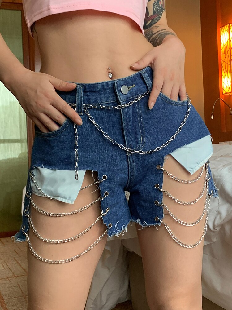 Chain Tassel Vintage Ripped Mom Jeans Shorts